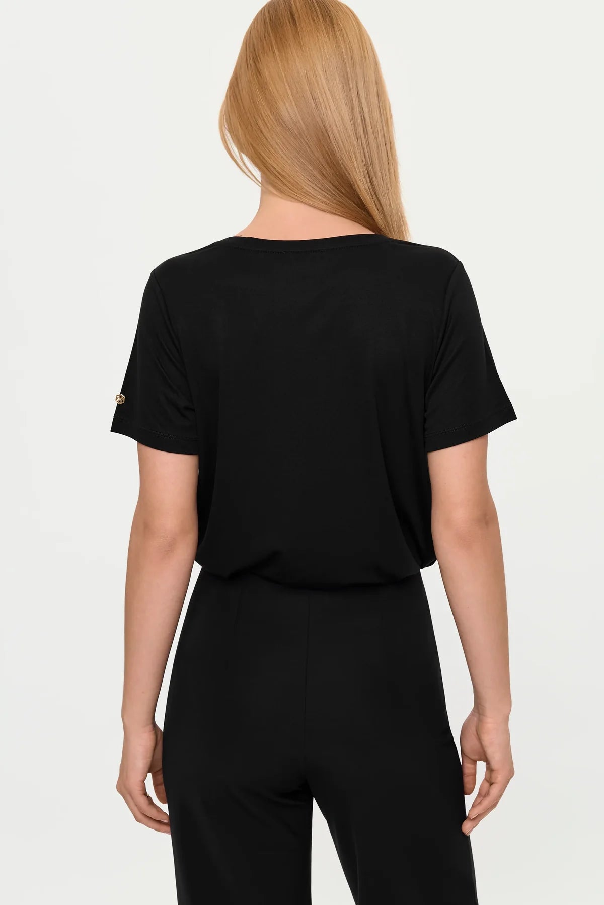 TARA T-Shirt