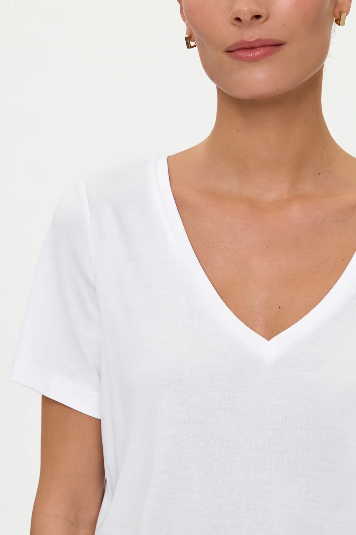 TARA T-Shirt