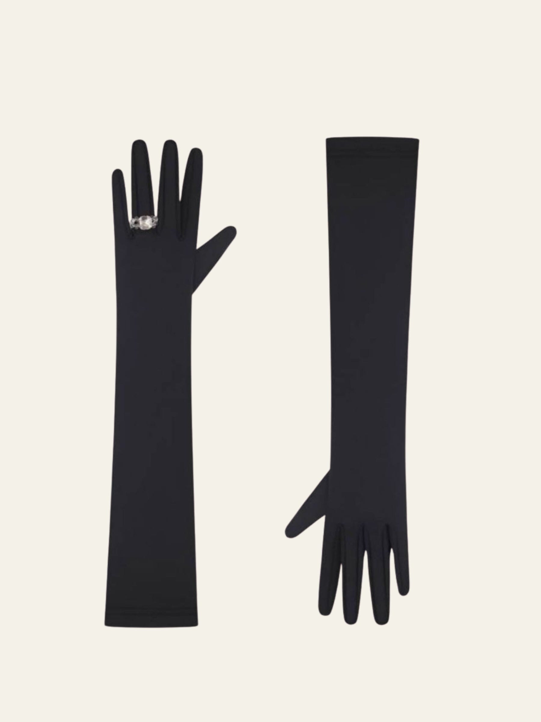 Gloves with a ring
