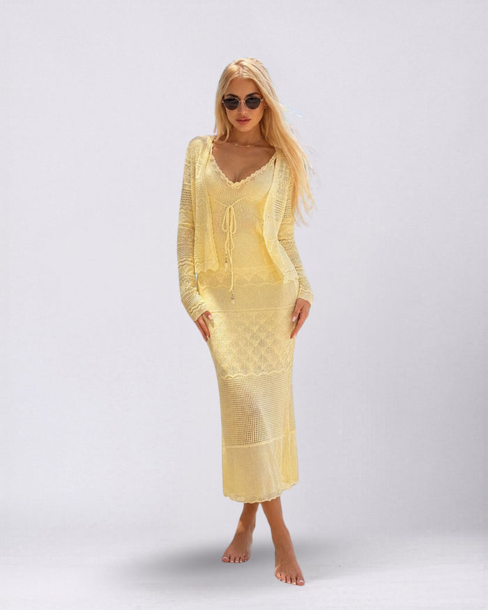 Seniorita resortwear knitted set
