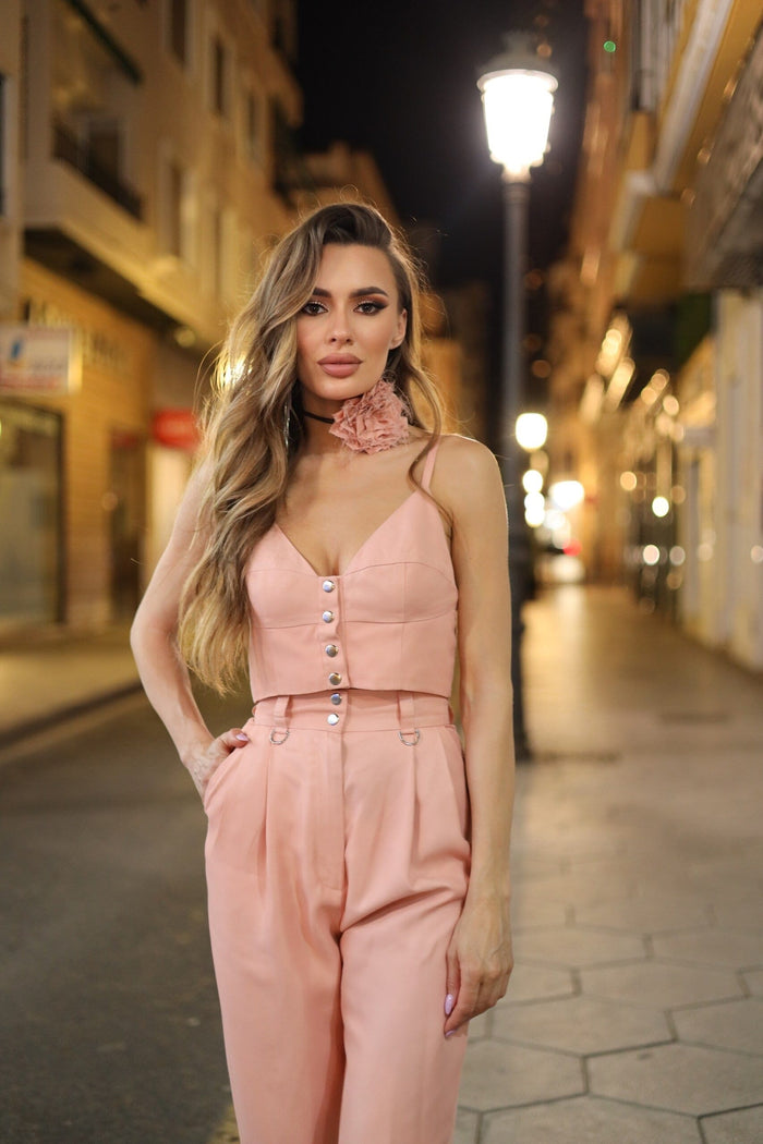 Top di Pesca con Lacci (Salmon Top with Ties)