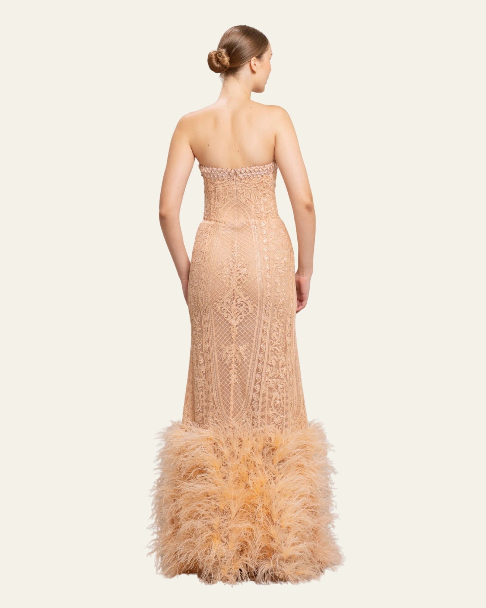 Thread embroidered trumpet gown