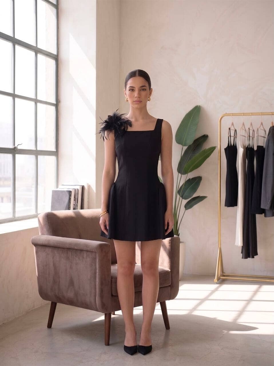 OLIVIA SHORT DRESS