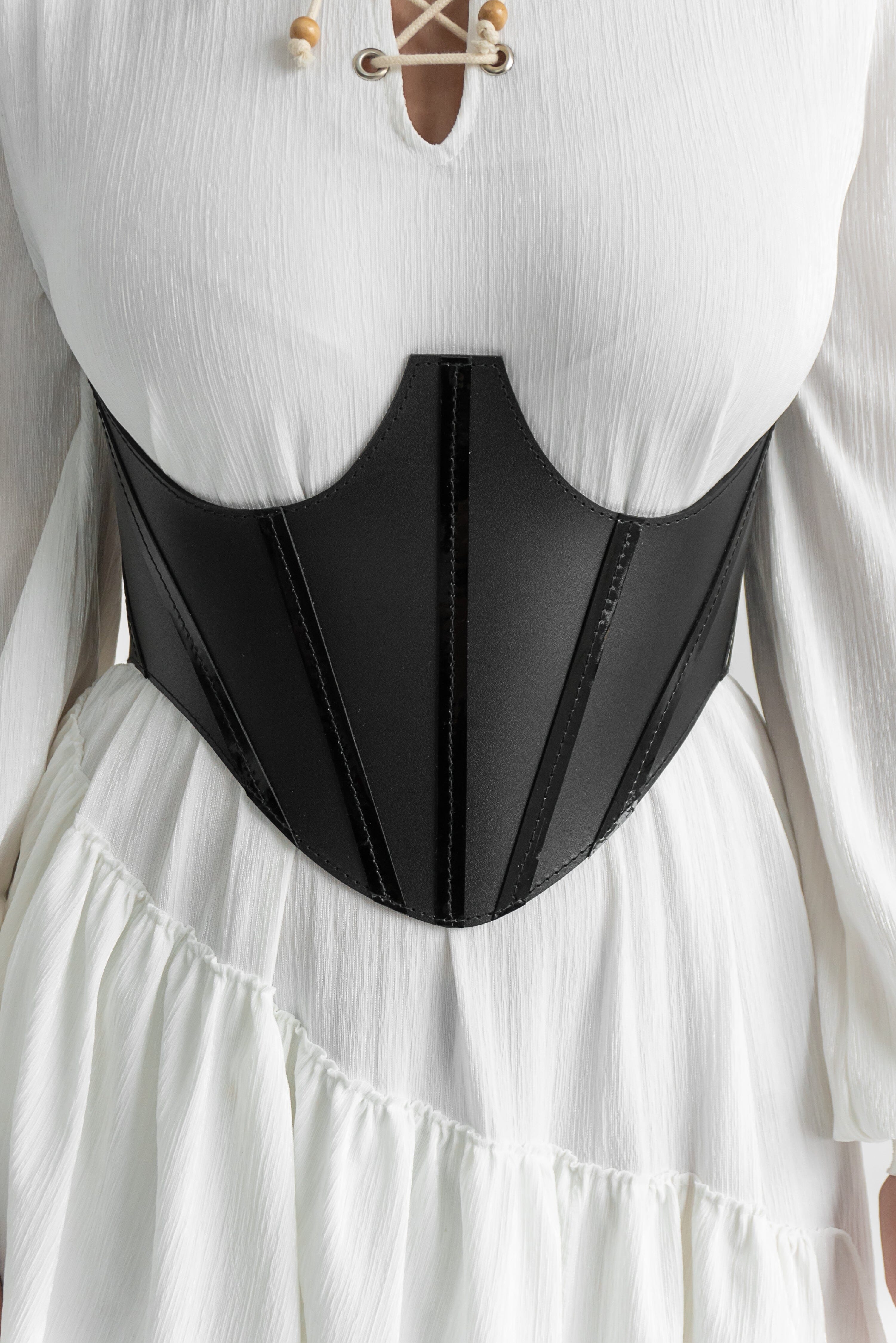 Dominica Corset with Patent (2)
